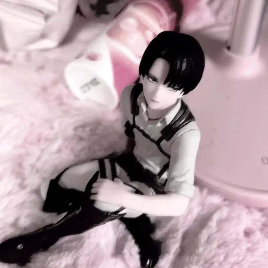 [BUNJANG] Levi Ackerman Ichiban Kuji G Prize Figure / 진격거 리바이 이치방 쿠지 G상 피규어