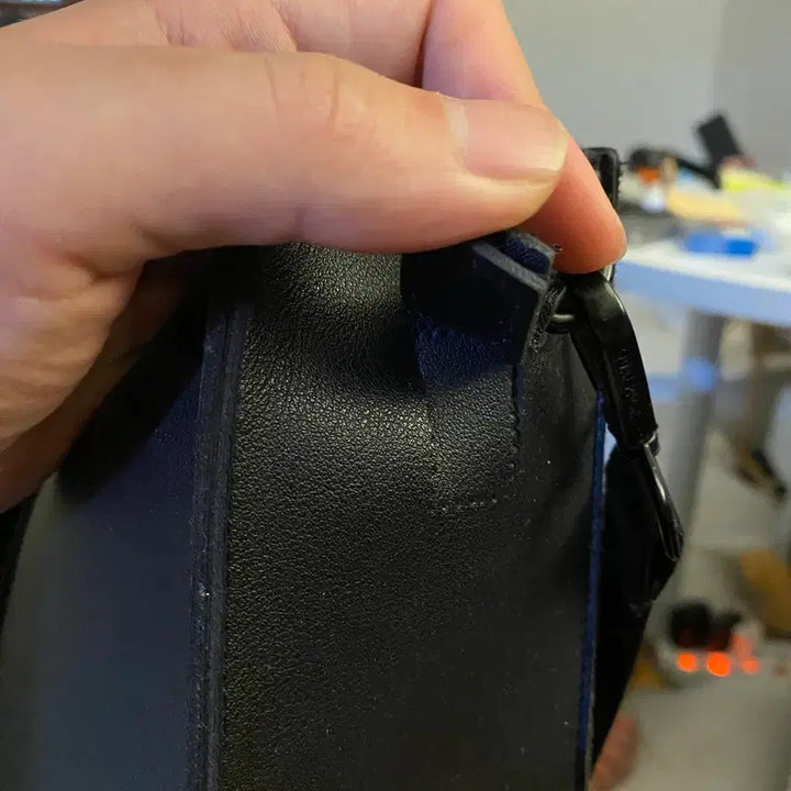 [BUNJANG] Black Leather Briefcase / 블랙 레더 서류 가방