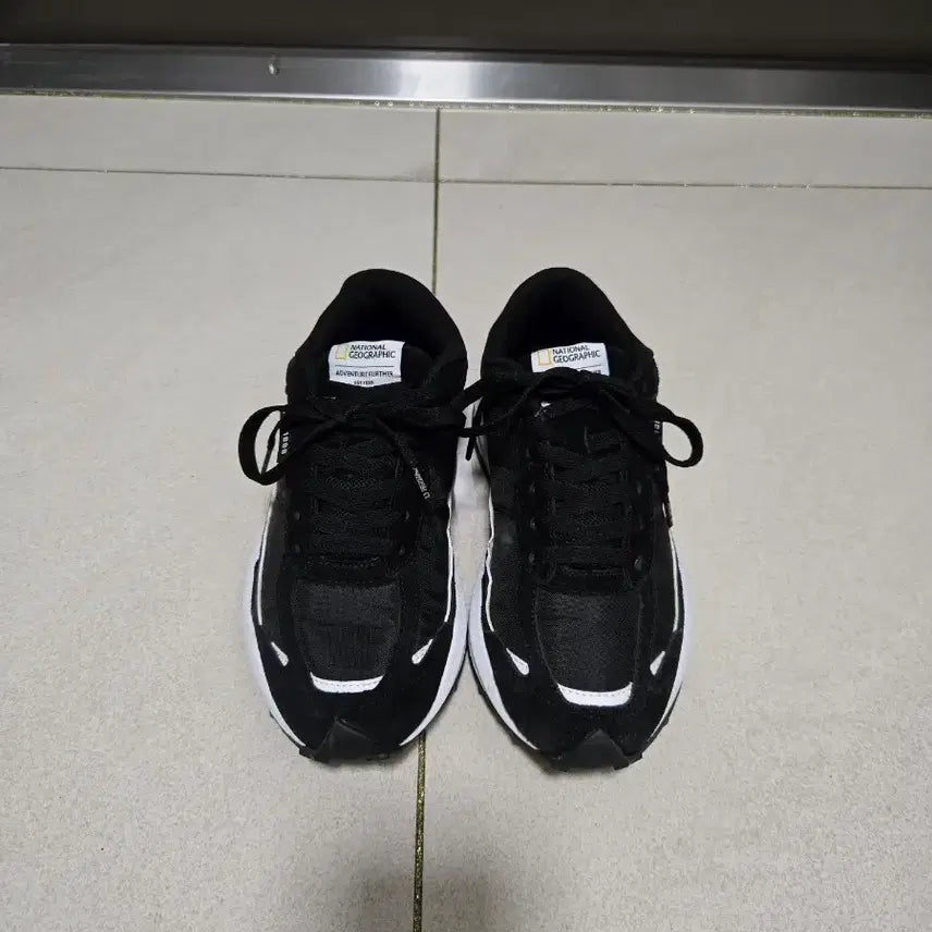 [BUNJANG] National Geographic Vibram Sole Sneakers Size 240 / [240] 내셔널지오그래픽  비브람 운동화