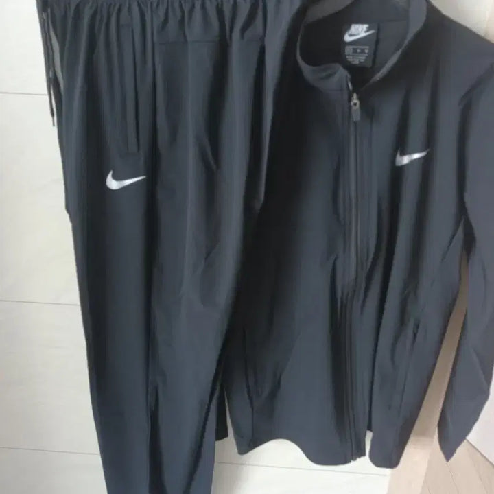 [BUNJANG] Nike Dri-FIT Summer Cooling Fabric Set Black Medium / 나이키 드라이핏 여름용 냉감원단 세트 M 새상품 블랙