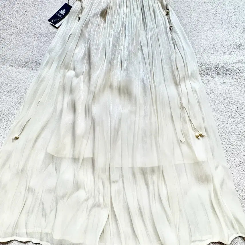 [BUNJANG] SDEER Silk Pleated Long Skirt Ivory / SDEER 롱 스커트 아이보리 새상품