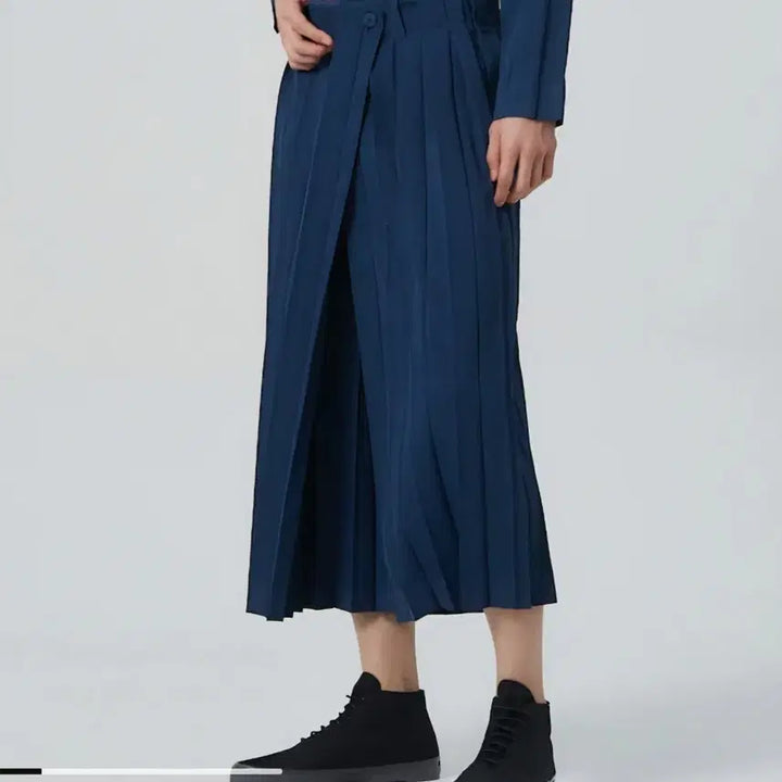 [BUNJANG] Homme Plissé Issey Miyake Edge Ensemble Hakamata Pants Navy / 옴므플리세 엣지 앙상블 하카마 네이비