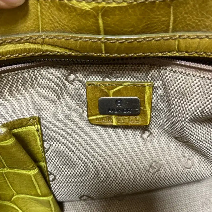 [BUNJANG] Aigner Yellow Tote Bag / Aigner 옐로우 토트백