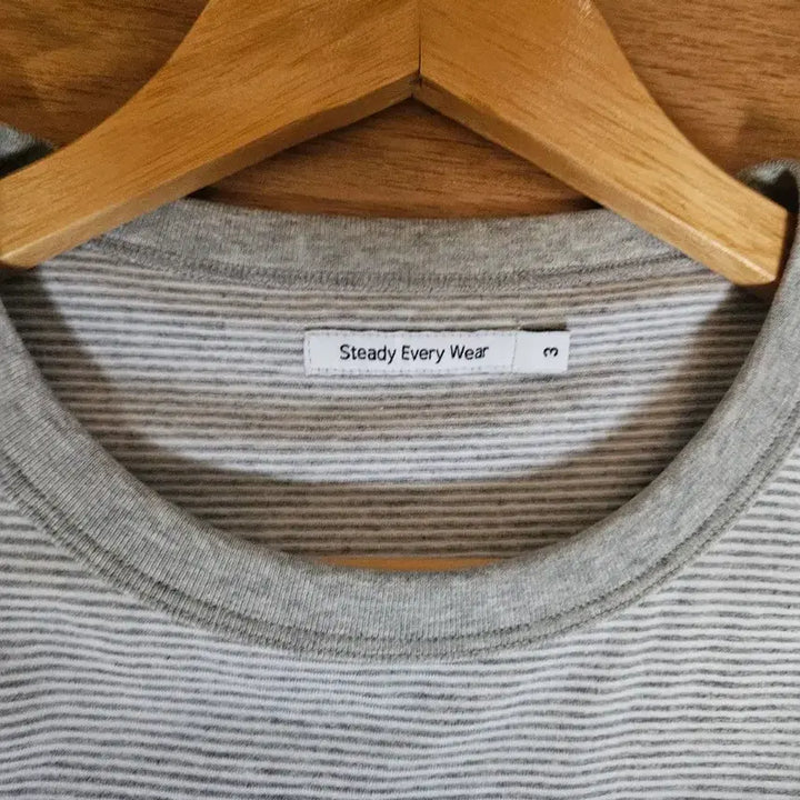 [BUNJANG] Steadyverywhere Stripe Long Sleeve T-Shirt / 스테디에브리웨어 스트라이프 긴팔 티셔츠