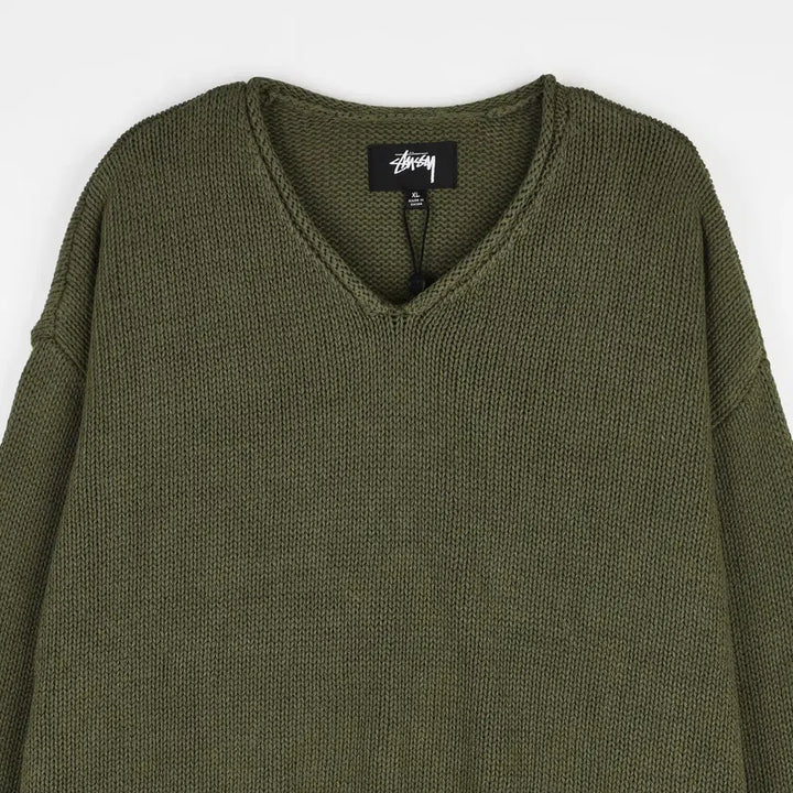 [BUNJANG] Stussy Roll V-Neck Sweater Olive XL / [XL] 스투시 롤 브이 넥 스웨터 올리브