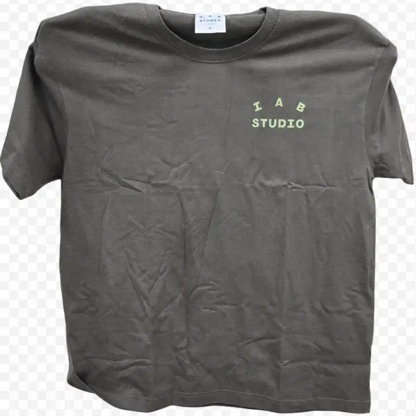[BUNJANG] IAB Studio Logo Graphic T-Shirt Khaki / IAB 스튜디오 티셔츠 카키색 새거