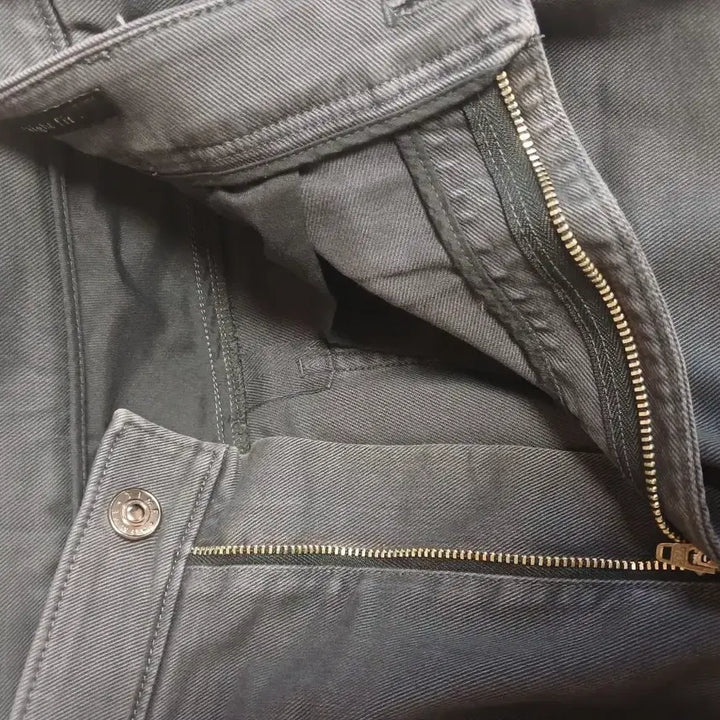 [BUNJANG] Time Homme Garment Washed Cotton Blend Straight Fit Dark Gray Pants Size 88 / 타임옴므 가먼트워싱 면혼방 스트레이트핏 다크그레이 바지88