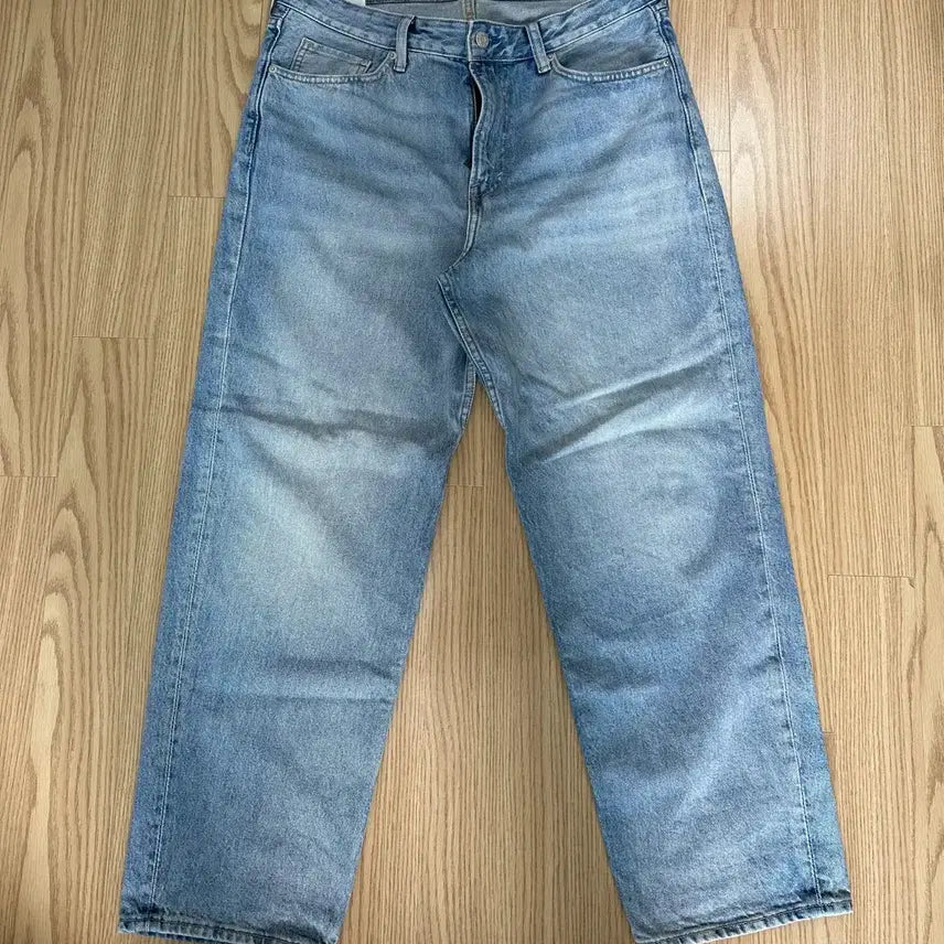 [BUNJANG] H&amp;M Loose Fit Denim Jeans - Size 34 / <미착용 새상품> H&amp;M 루즈 데님 청바지, 34