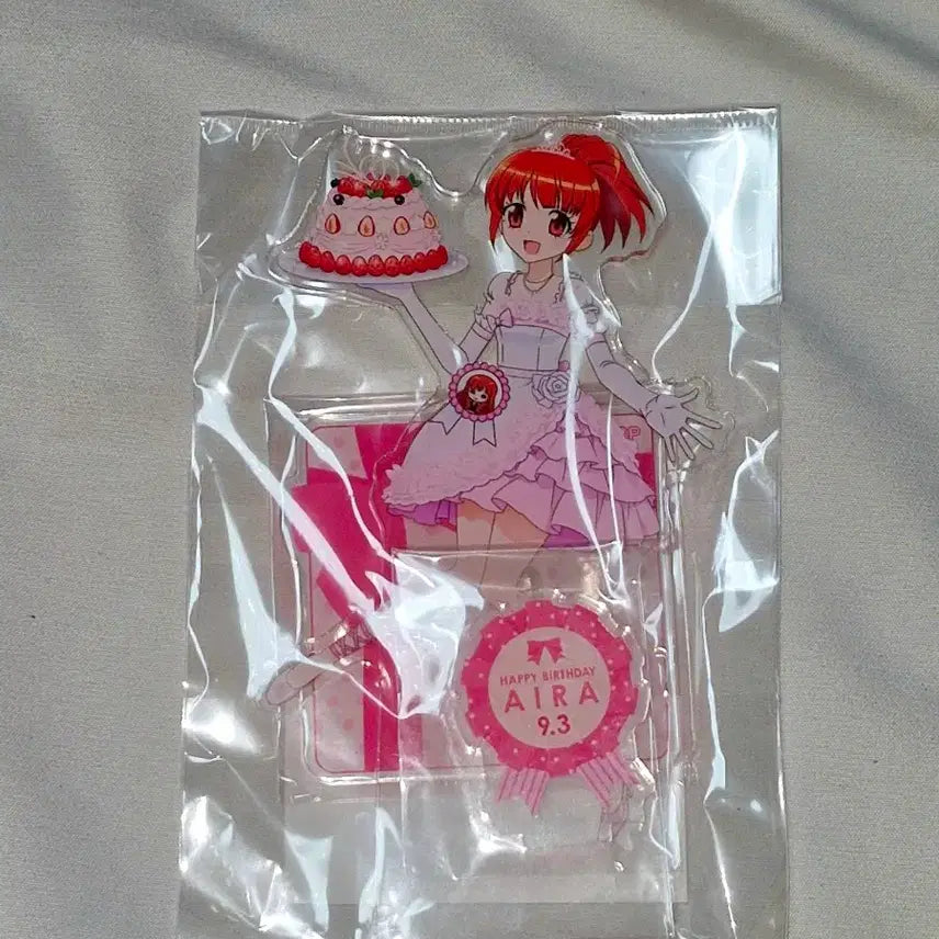 [BUNJANG] Aira Happy Birthday Wedding Acrylic Stand / 아이라 해피버스데이 그루가레 생일 웨딩 아크릴스탠드 판매합니다