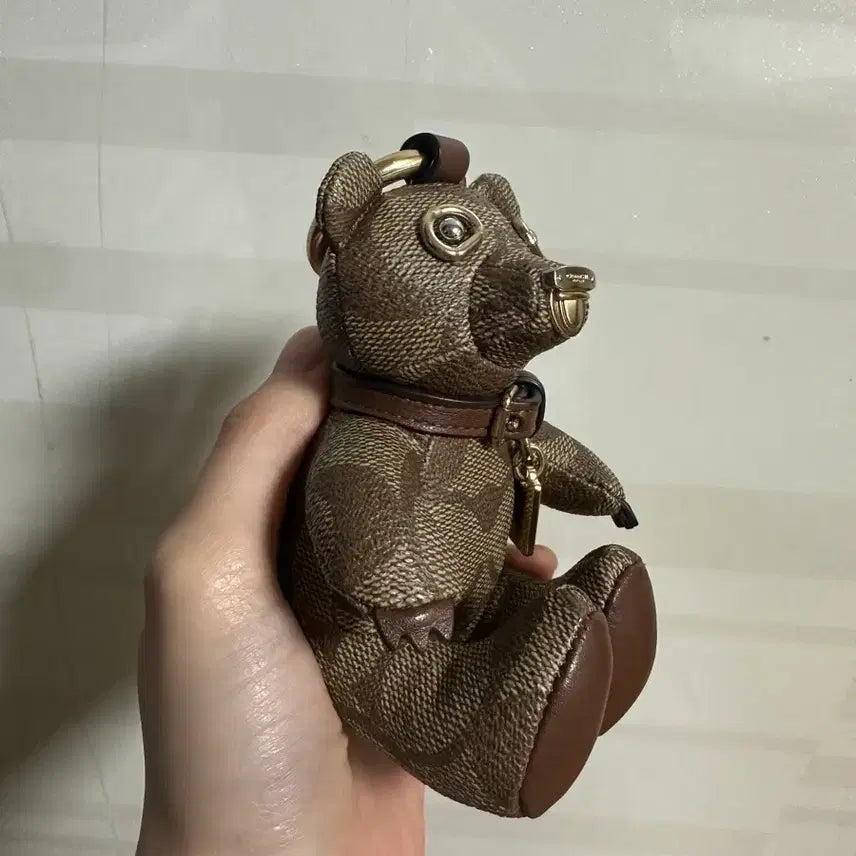 [BUNJANG] Coach Signature Bear Charm Bag Accessory Brown / 코치 시그니처 곰돌이 키링 백참 브라운