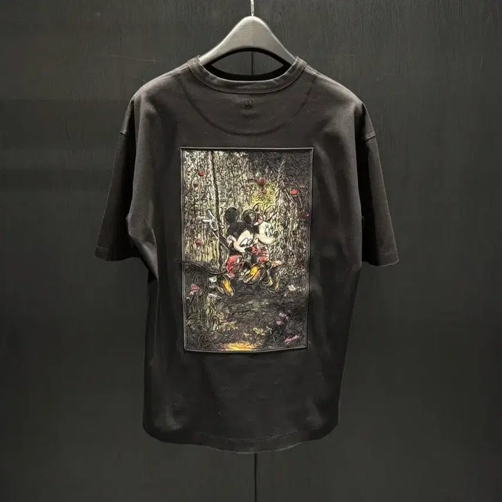 [BUNJANG] Songzio Mickey &amp; Minnie Swing T-Shirt / 26ss 송지오 미키 &amp; 미니 스윙 티셔츠 50