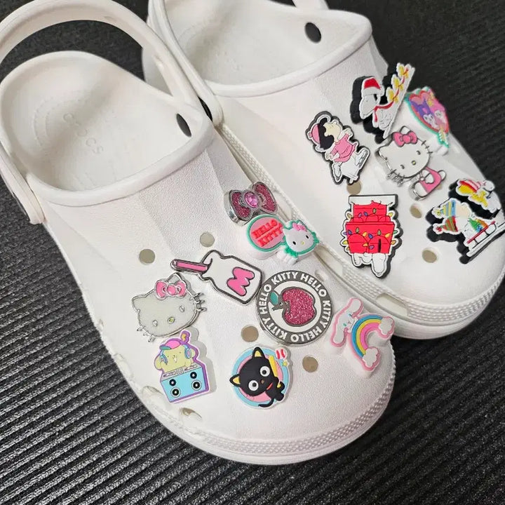 [BUNJANG] Crocs Baya Platform Clogs with Jibbitz Set W8 / 크록스  바야 플랫폼 클로그와 지비츠세트 W8