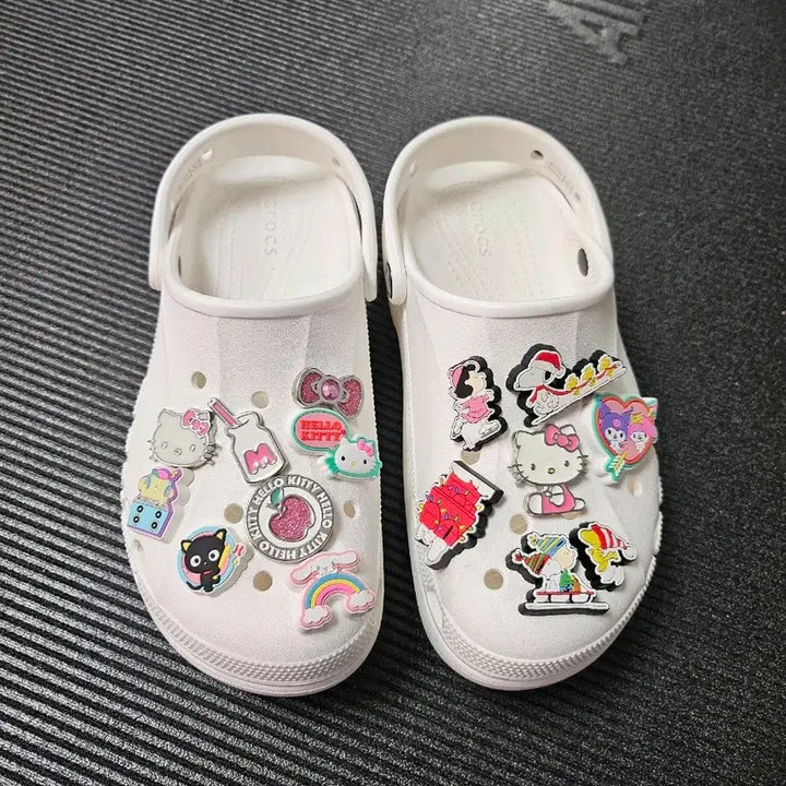 [BUNJANG] Crocs Baya Platform Clogs with Jibbitz Set W8 / 크록스  바야 플랫폼 클로그와 지비츠세트 W8