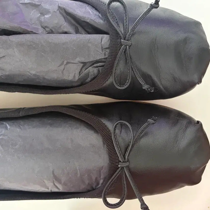 [BUNJANG] Miu Miu Leather Ballerina Flats Size 37.5 / 미우미우 발레리나 플랫 (레더) 37.5