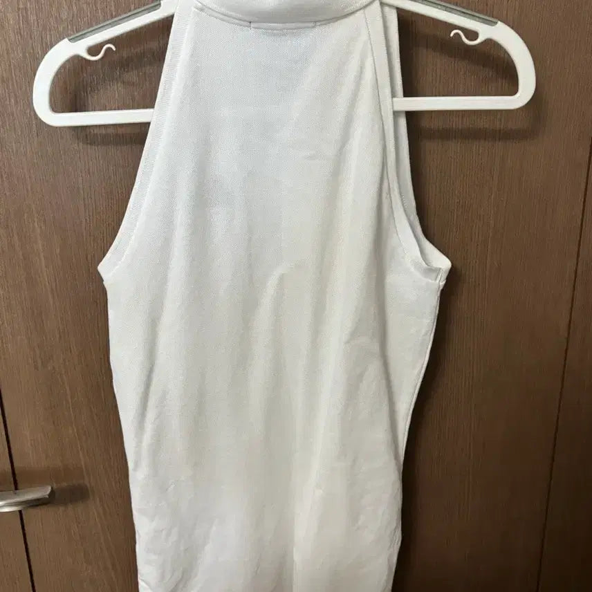 [BUNJANG] Ralph Lauren White Sleeveless Halter Top M / RL 랄프로렌 화이트 슬리브리스 홀터넥 나시 M