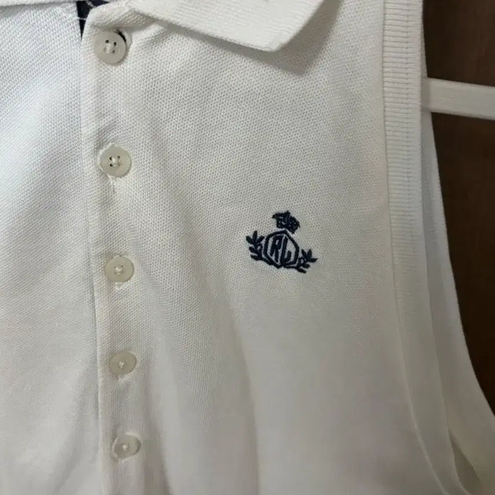 [BUNJANG] Ralph Lauren White Sleeveless Halter Top M / RL 랄프로렌 화이트 슬리브리스 홀터넥 나시 M