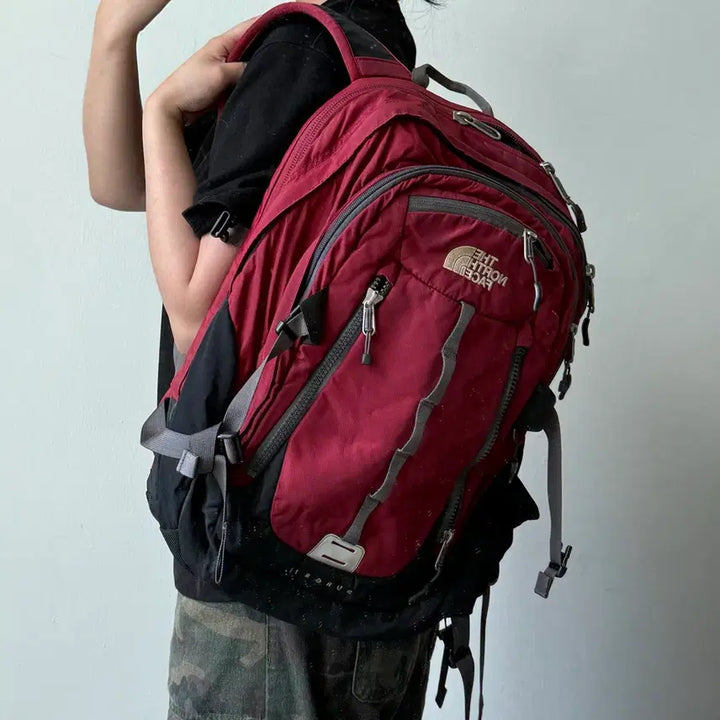 [BUNJANG] The North Face Surge Backpack Red / 노스페이스 서지 레드 백팩