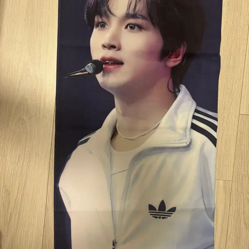 [BUNJANG] NCT Haechan Adidas Photocard Goods / 엔시티 해찬 슬로건 양도 아디다스 포카 굿즈