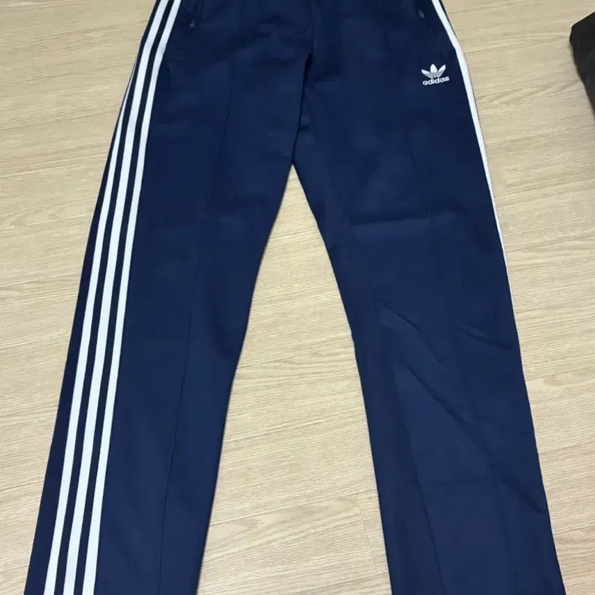 [BUNJANG] Adidas Firebird Training Pants Navy S / 아디다스 파이어버드 트레이닝 팬츠 네이비 s사이즈