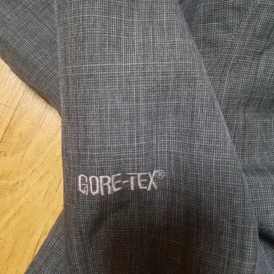 [SOLD OUT] (정품새옷수준)노스페이스 서밋 시리즈 고어텍스 기능성 후드 자켓,100