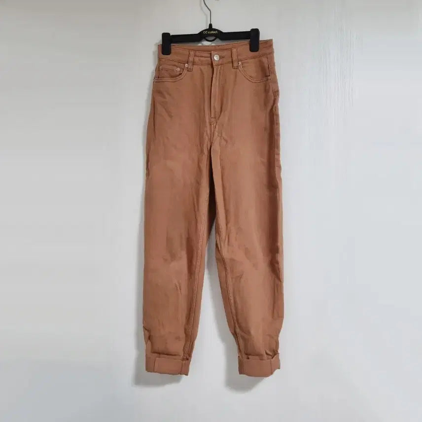[BUNJANG] H&amp;M High-Waisted Mom Fit Cotton Denim Pants / H&amp;M 하이웨스트 맘핏 면데님팬츠 배기핏바지