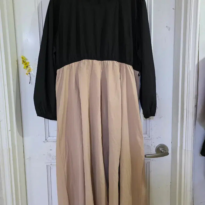 [BUNJANG] Two-Tone Long Dress / 봄   여름  디자인이 예쁜  바스락  롱원피스  가슴단면59