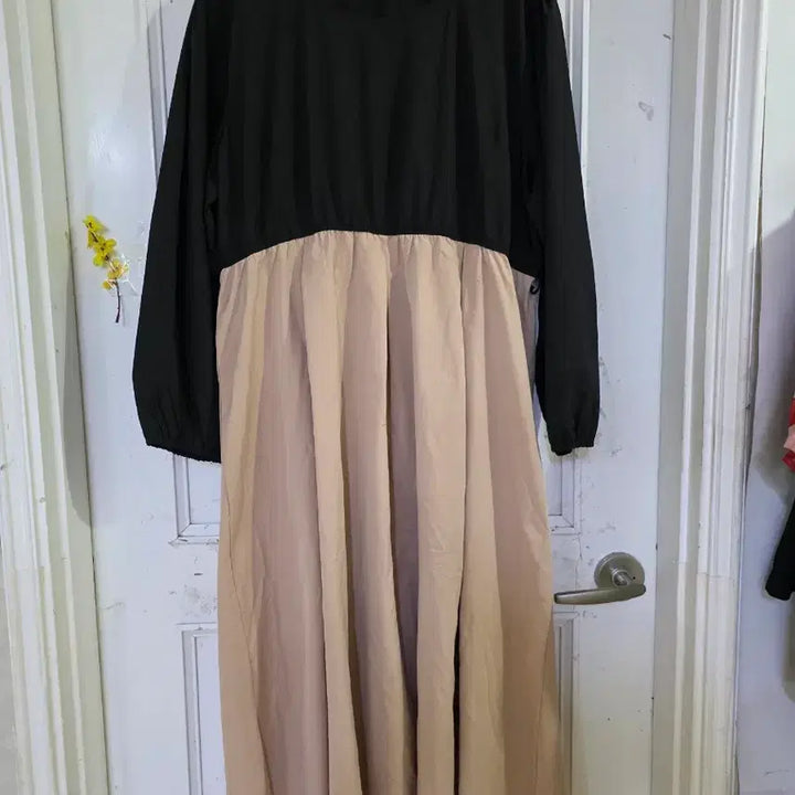 [BUNJANG] Two-Tone Long Dress / 봄   여름  디자인이 예쁜  바스락  롱원피스  가슴단면59