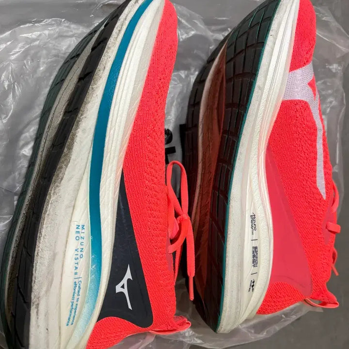 [BUNJANG] Mizuno Neo Vista 2 Running Shoes Coral 265mm / 미즈노 네오비스타2 코랄 265mm 런닝화 팝니다