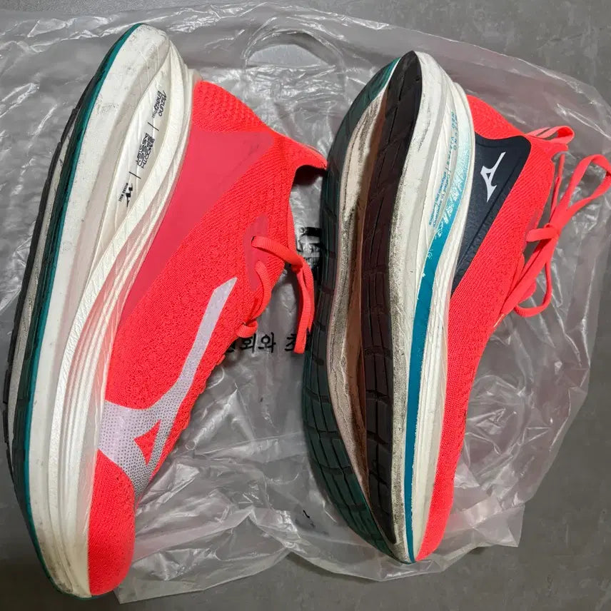 [BUNJANG] Mizuno Neo Vista 2 Running Shoes Coral 265mm / 미즈노 네오비스타2 코랄 265mm 런닝화 팝니다