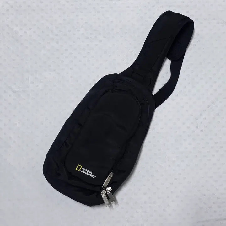 [BUNJANG] National Geographic Sling Bag / 내셔널지오그래픽 슬링백