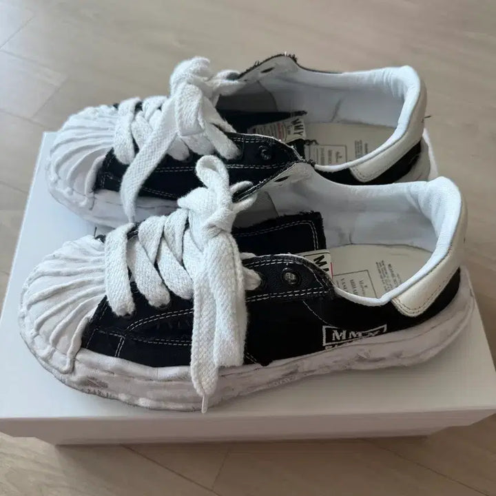 [BUNJANG] Mihara Yasuhiro Blakey Leather Sneakers / 미하라 야스히로 블레이키 42