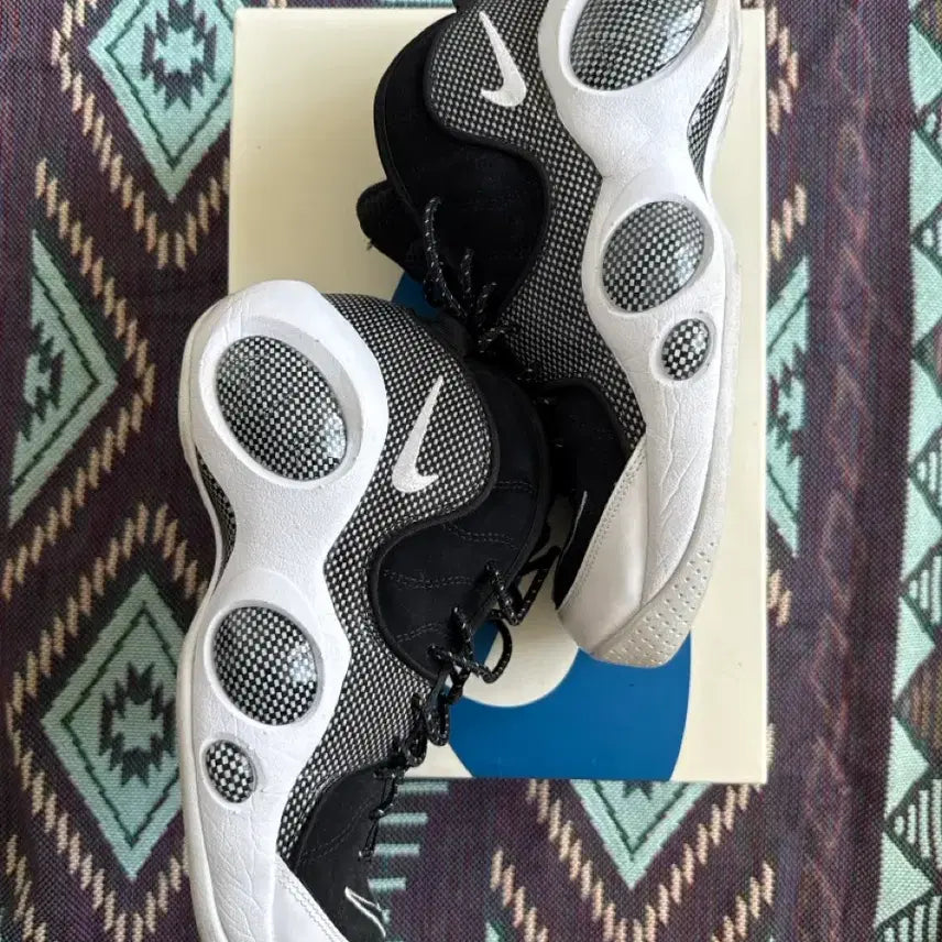 [BUNJANG] Nike Air Zoom Flight 95 Basketball Shoes (Size 265) / [265]에어 줌 플라이트 95