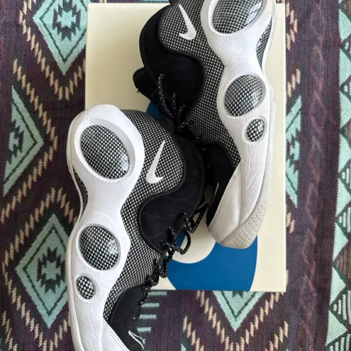 [BUNJANG] Nike Air Zoom Flight 95 Basketball Shoes (Size 265) / [265]에어 줌 플라이트 95