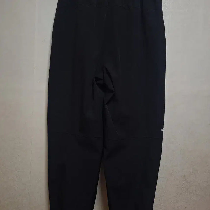[BUNJANG] The North Face White Label Ice Run Jogger Pants / 노스페이스 화이트라벨 아이스 런 조거팬츠