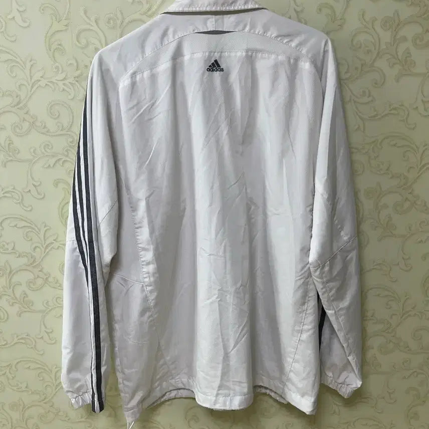 [SOLD OUT] 아디다스 삼선 바람막이