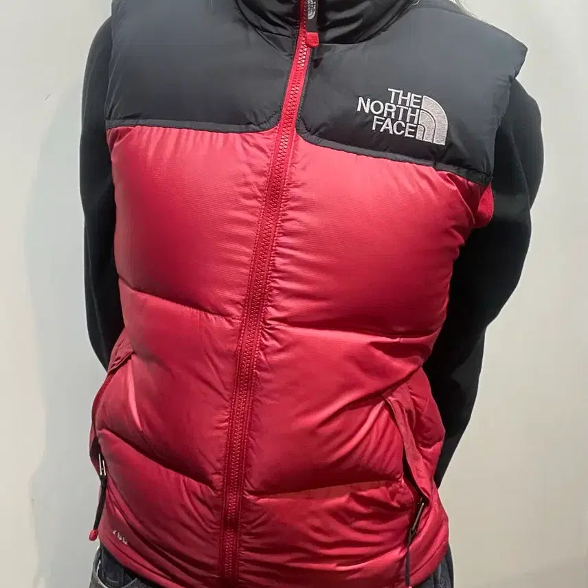 [BUNJANG] The North Face Red Padded Vest / 노스페이스 레드 패딩 조끼