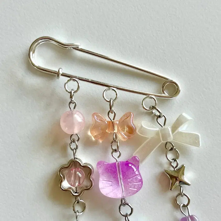 [BUNJANG] Y2K Kitsch Cat Safety Pin Charm / y2k 키치 고양이 행성 옷핀키링(가로5cm)