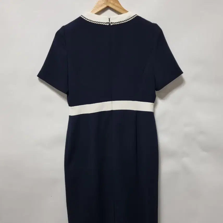 [BUNJANG] Satin Gold Button Dress / 샤틴 금장 버튼 원피스 95