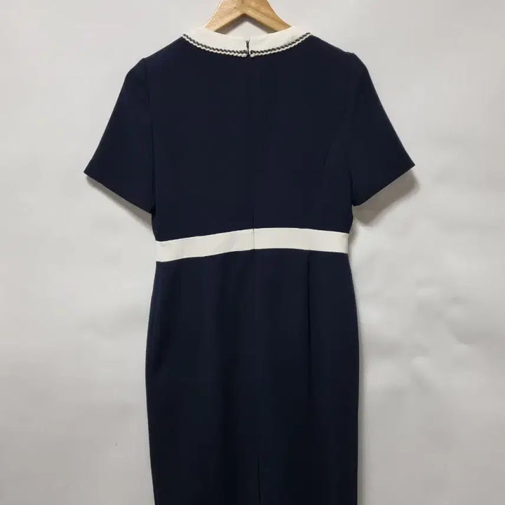 [BUNJANG] Satin Gold Button Dress / 샤틴 금장 버튼 원피스 95