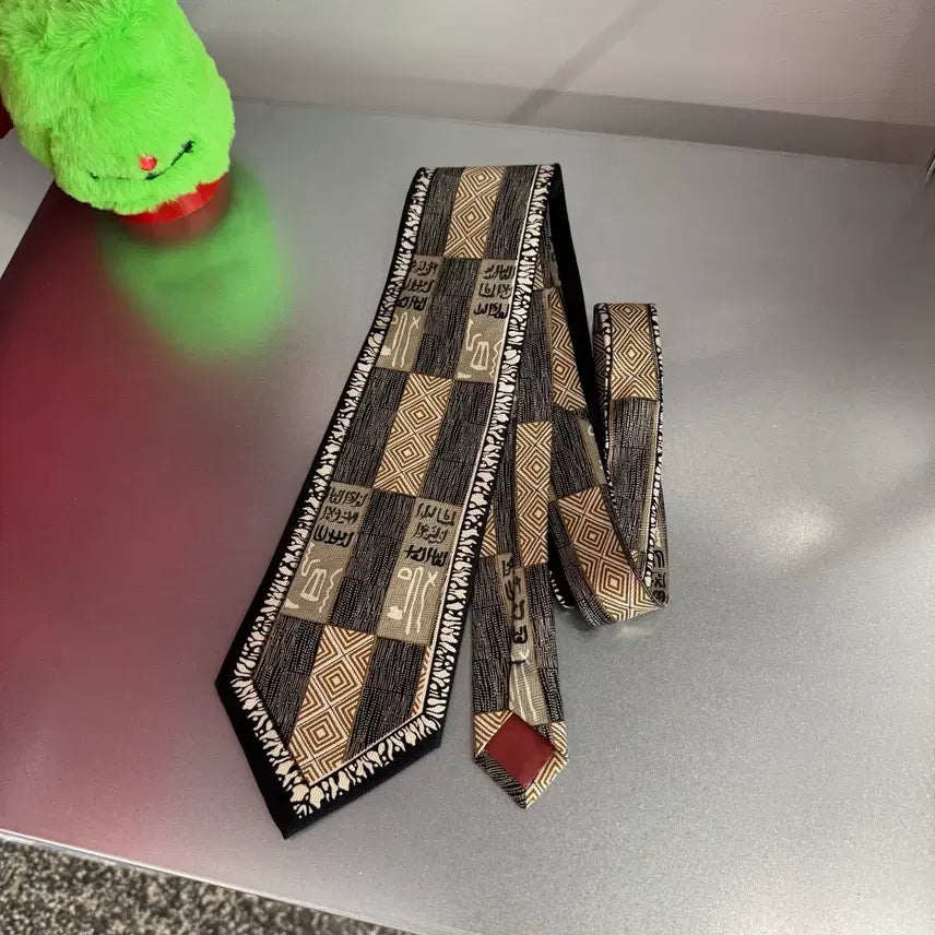 [BUNJANG] Vintage Ethnic Silk Tie / 빈티지 에스닉 실크 넥타이