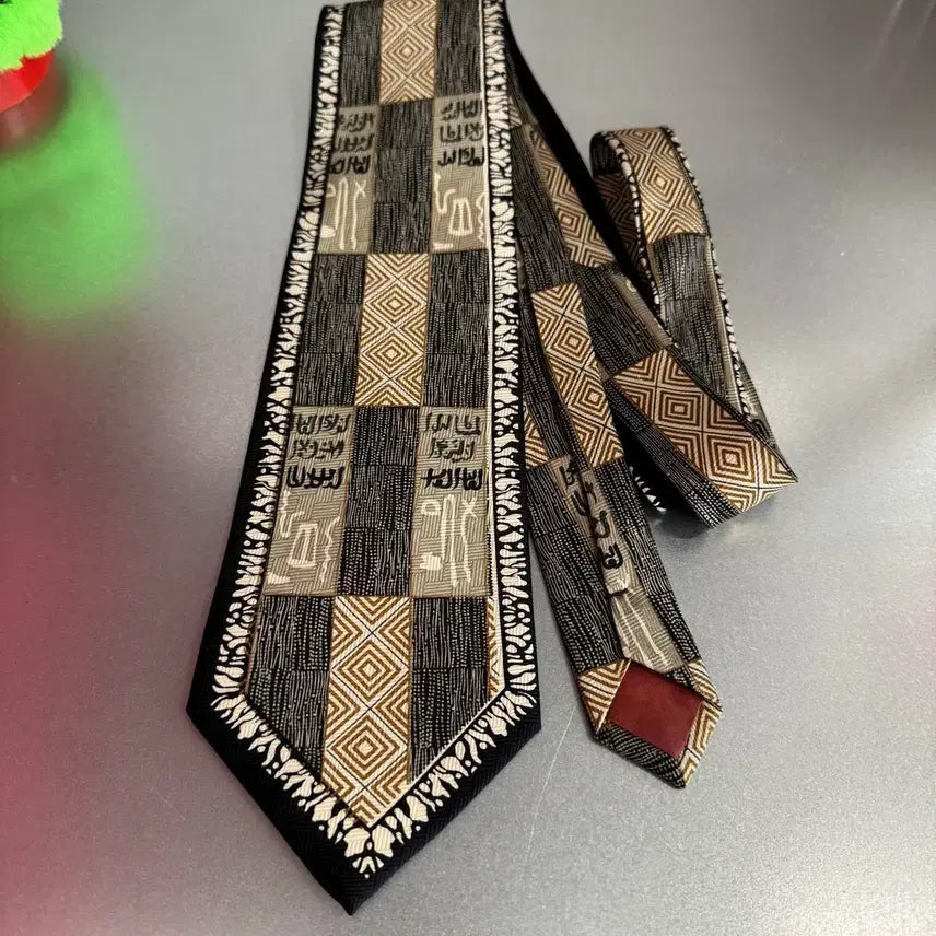 [BUNJANG] Vintage Ethnic Silk Tie / 빈티지 에스닉 실크 넥타이