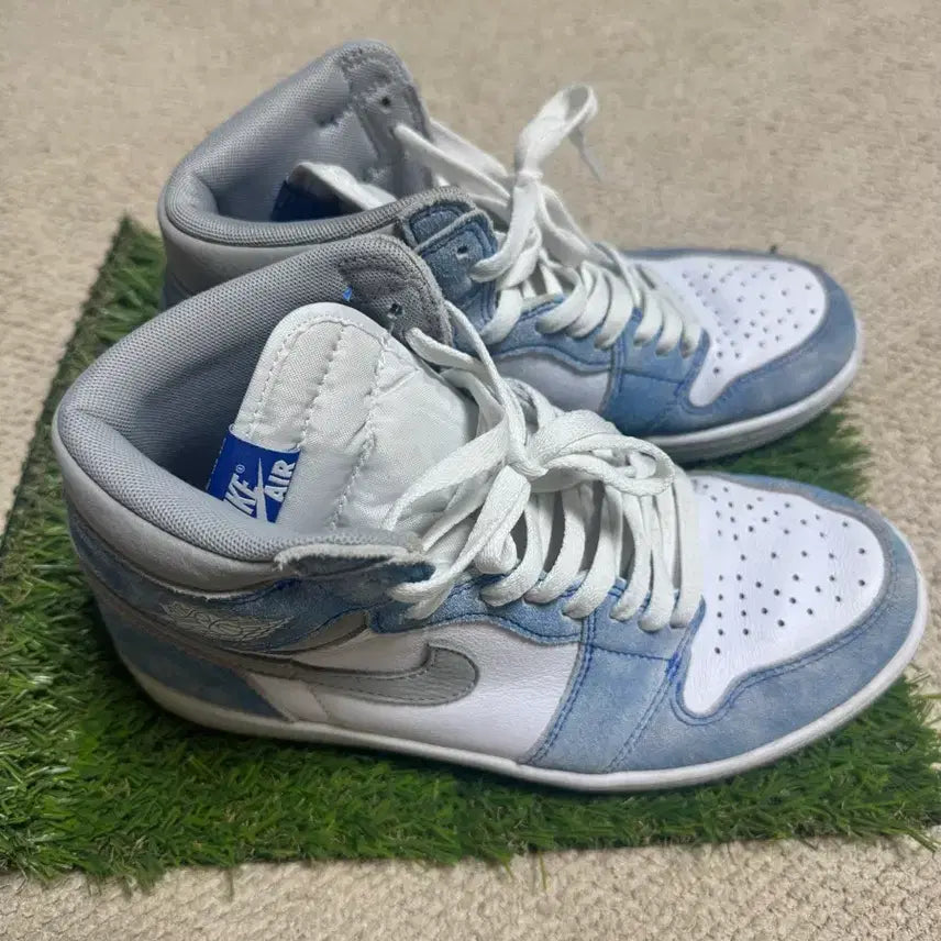 [BUNJANG] Air Jordan 1 Retro High OG Hyper Royal / 조던 1 레트로 하이 OG 하이퍼 로얄 260