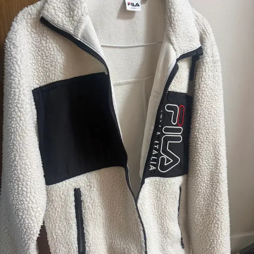 [BUNJANG] Fila Fleece Zip-Up Jacket / 휠라 양털 후리스