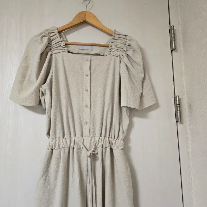 [BUNJANG] Naning9 Square Neck Wide Jumpsuit / 난닝9 스퀘어넥  와이드 찰랑 점프수트( 55-77)