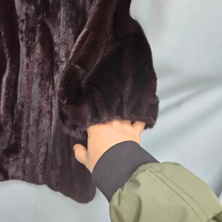 [BUNJANG] Shinyoung Fur Black Mink Coat 66 / 신영모피 블랙 밍크 코트 66