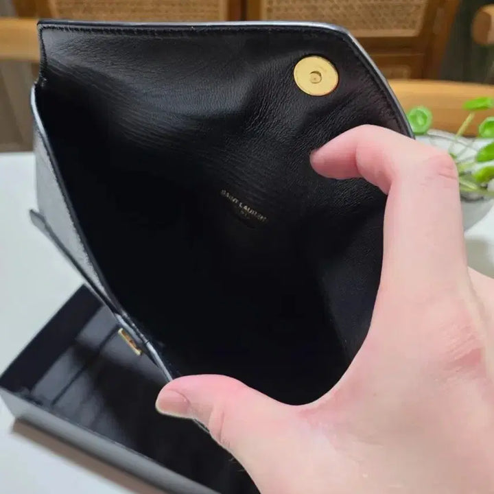 [BUNJANG] Yves Saint Laurent Black Leather Long Wallet / 입생로랑 블랙 가죽 장지갑