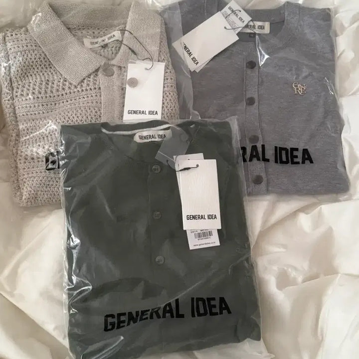 [BUNJANG] General Idea Clothing Bundle / 무신사 브랜드 옷 벼룩 (가디건,니트,부츠컷청바지,트렌치 코트)