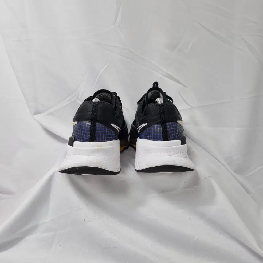 [BUNJANG] Nike Air Zoom Superrep 3 Black Sneakers (Vintage) / 빈티지하서 235 나이키 에어 줌 슈퍼렙 3 블랙 스니커즈
