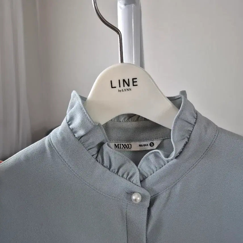 [BUNJANG] MOSS Pearl Button Blouse Mint S / 미쏘 진주버튼 민트 블라우스 S