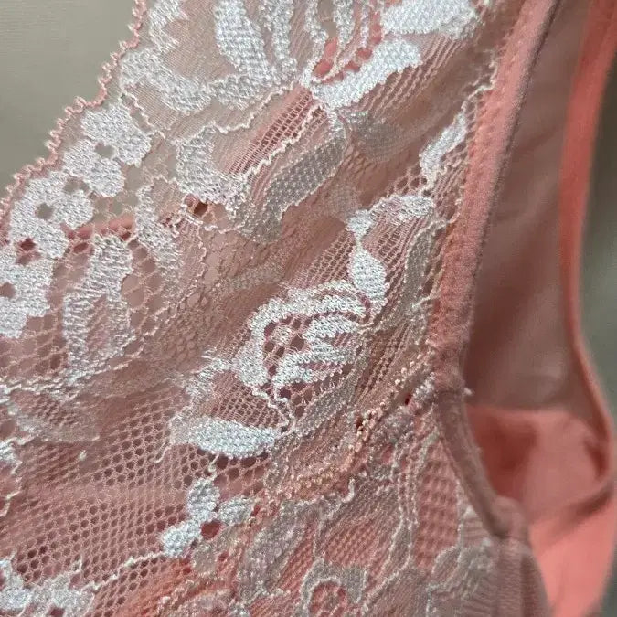 [BUNJANG] Pink Lace Bodysuit L / 바디수트 L